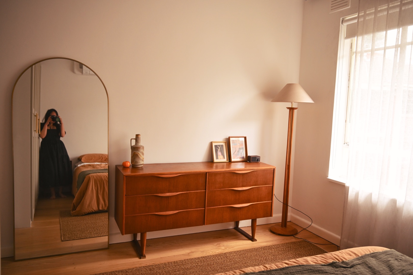 Option: 6 drawer dresser